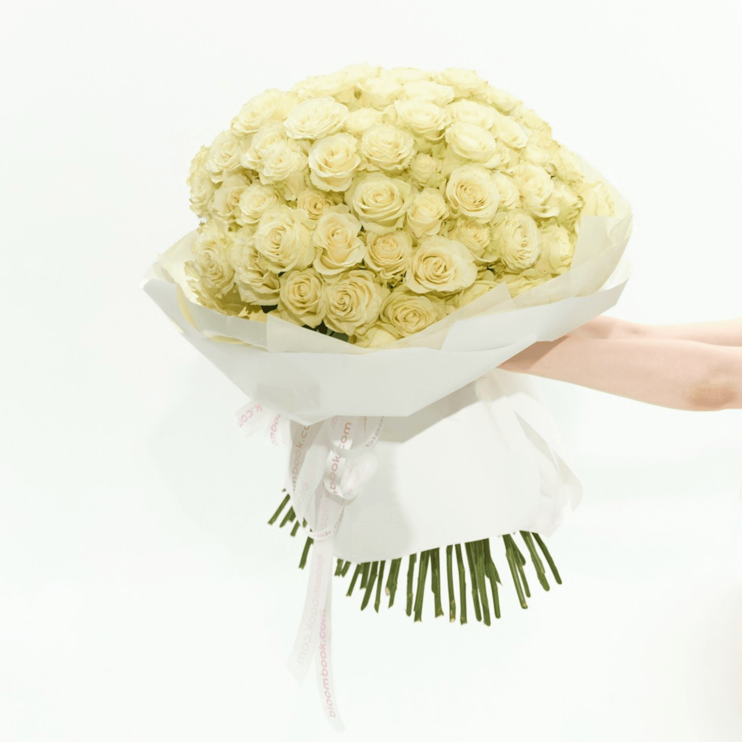 100 White Roses Bouquet | Flower Delivery