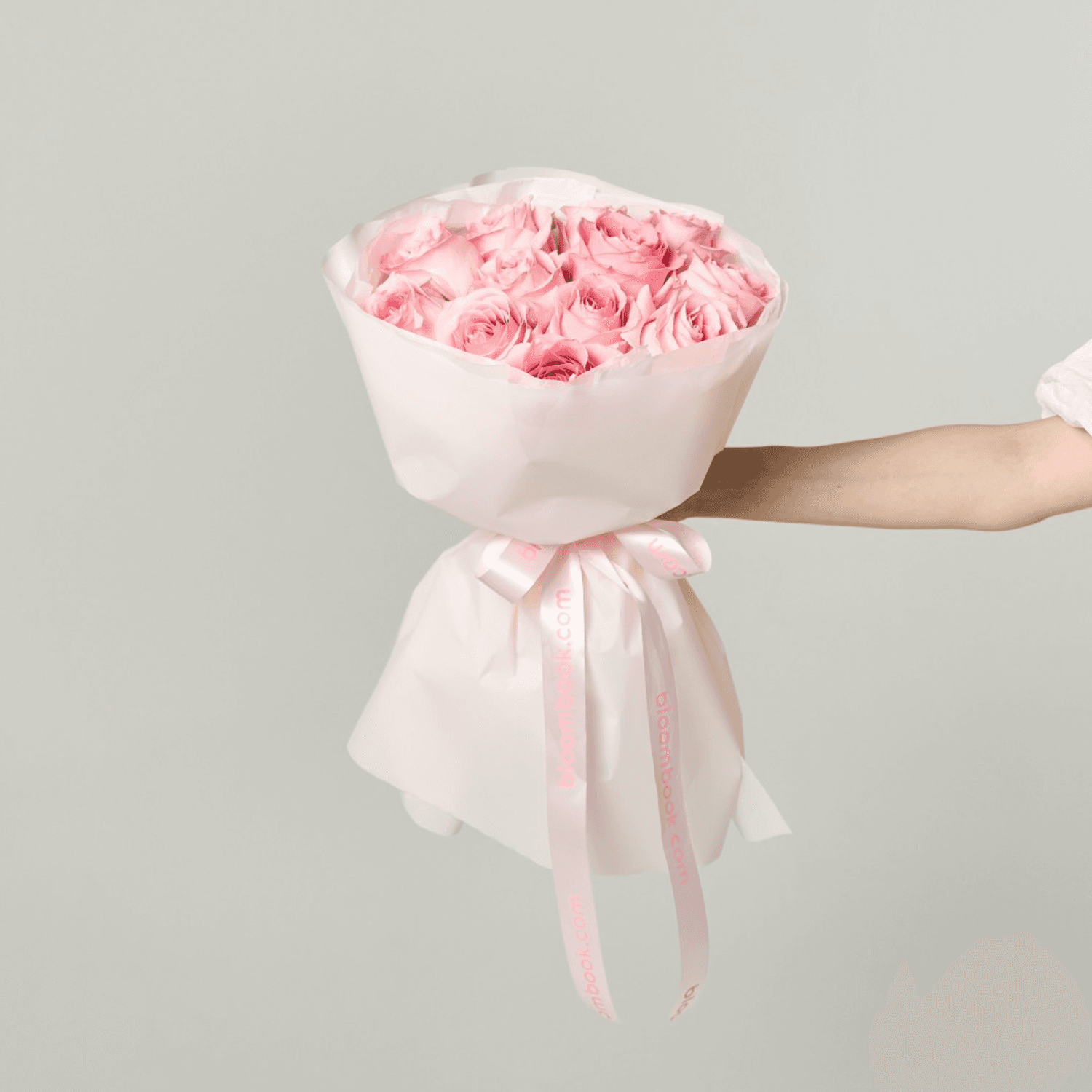12 Pink Roses Bouquet
