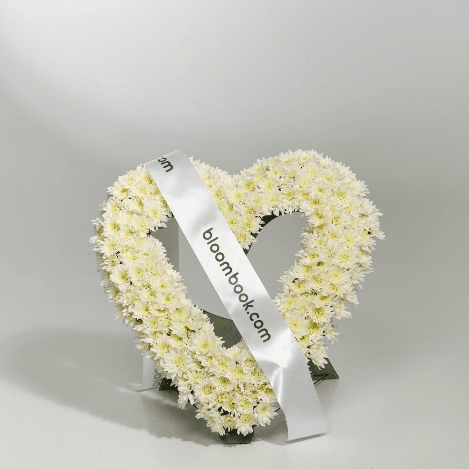 White Heart Sympathy Flowers – Funeral Flower Delivery
