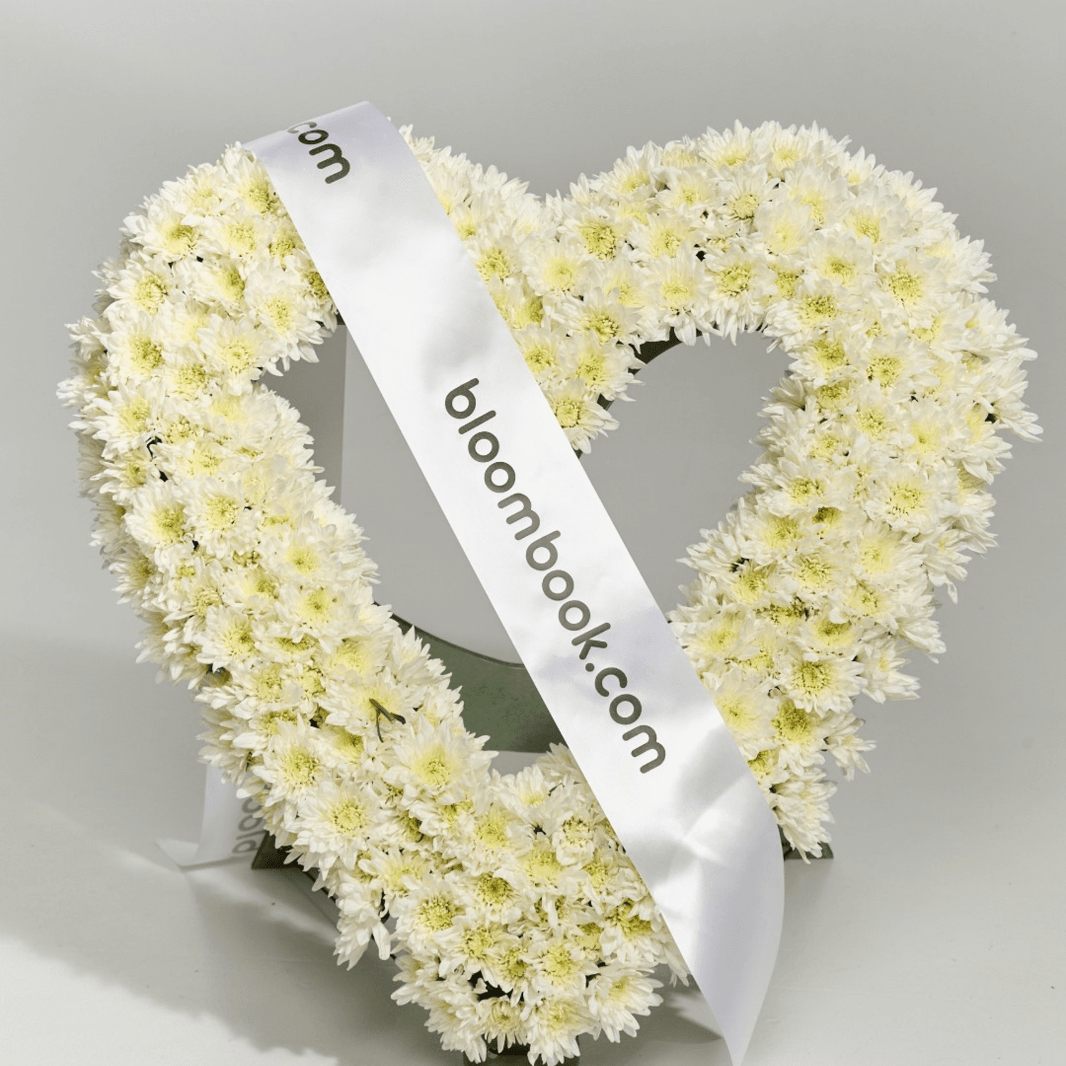 White Heart Sympathy Flowers – Funeral Flower Delivery